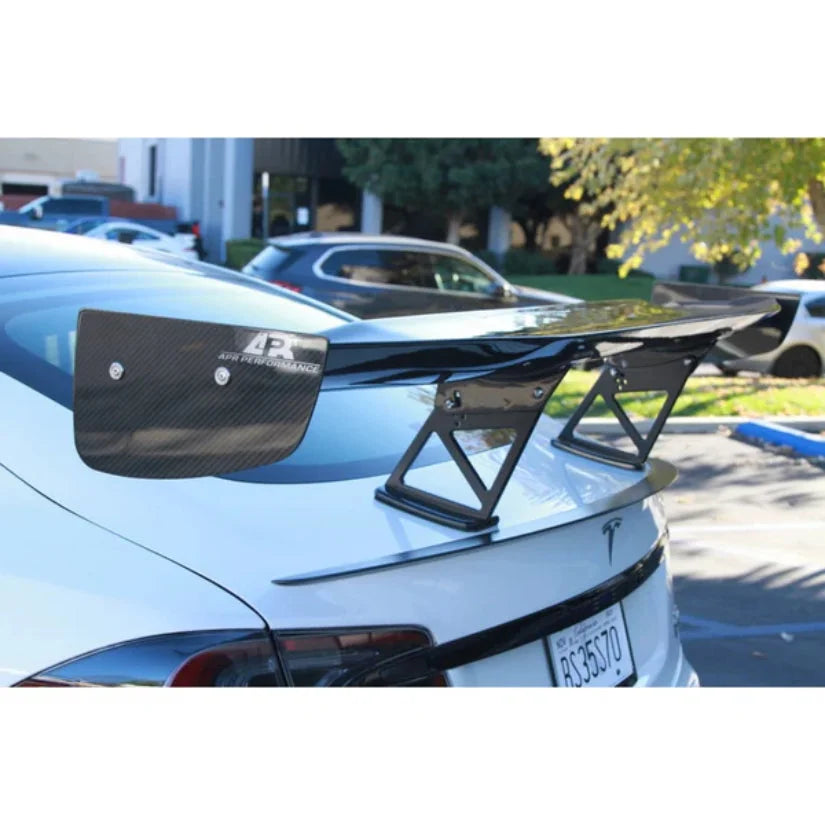 APR Performance GTC-500 71in Adjustable Carbon Fiber Wing Tesla Model S Plaid 21+