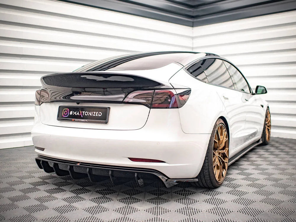 Maxton Design Rear Side Splitters V.2 Tesla Model 3 2017-