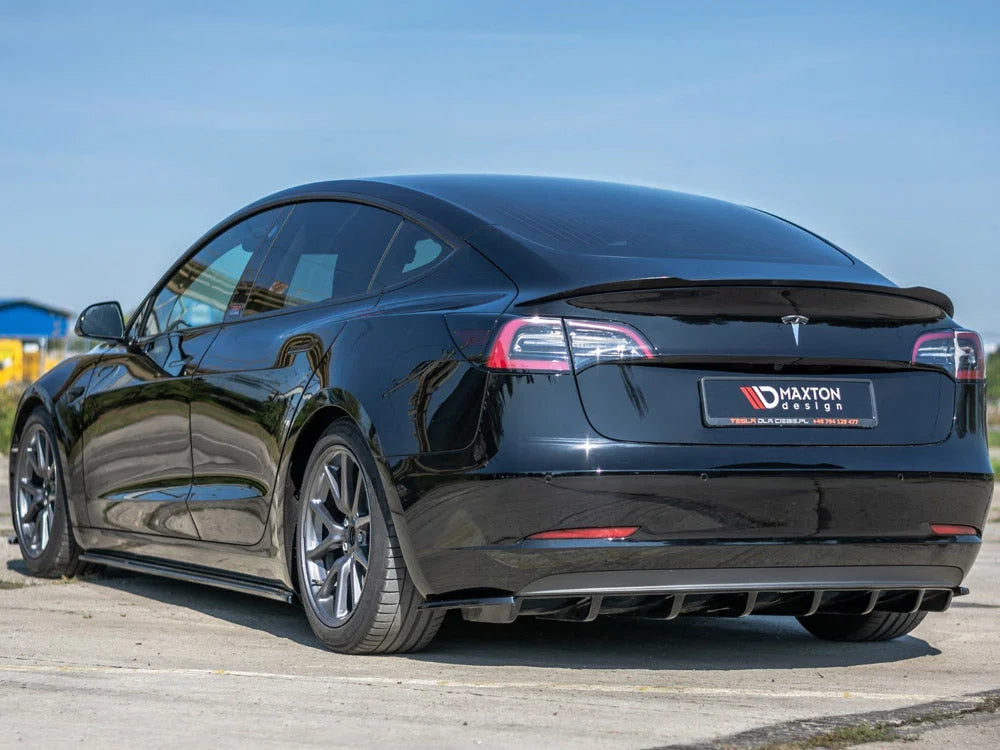 Maxton Design Spoiler Extension Tesla Model 3 2017-