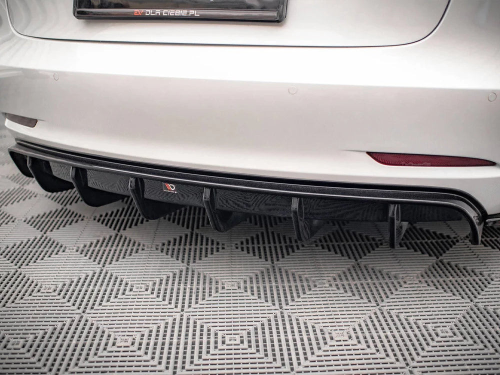 Maxton Design Rear Valance V.2 Tesla Model 3 2017-